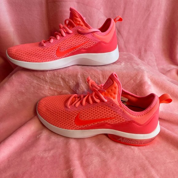 Nike Kanatra AirMax - Picture 1 of 3